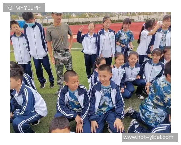 自由足球蓝钻杯盛典开启激情对决展现青春风采与团队精神