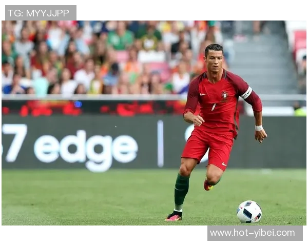 足球大师之路：C罗与伊布的传奇对决与辉煌成就解析